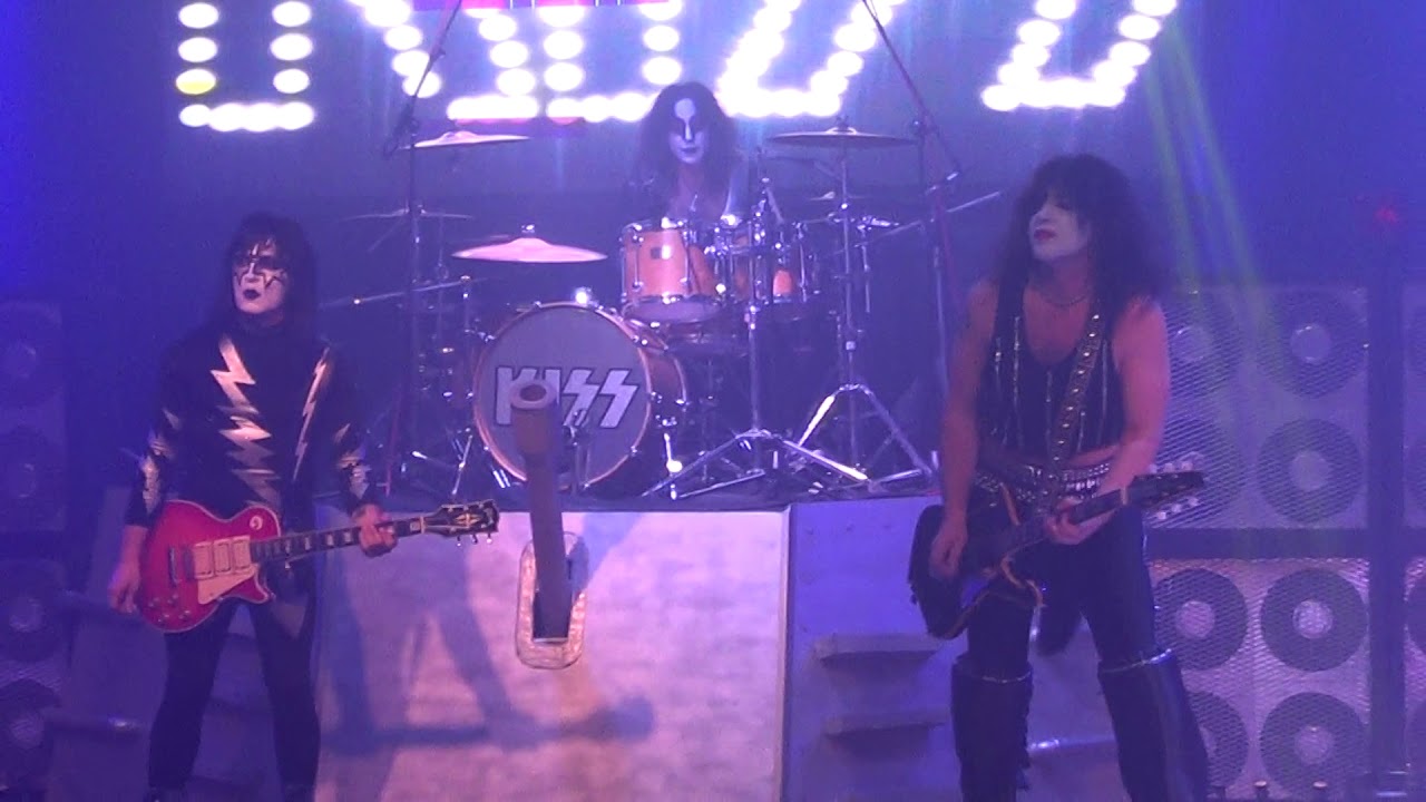 KISS MY ASS - 2018-08-10 - Acatraz (DUKKE CARR) (1/5)