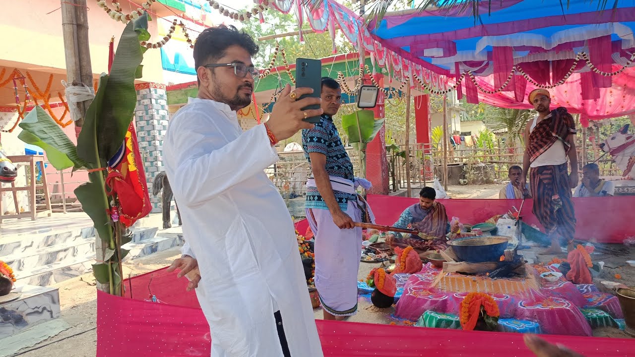 ଆମ ଗାଁ ରେ ନୂଆ ମନ୍ଦିର ଆଜି ପ୍ରତିଷ୍ଠା ହେଲା 🙏| Daily Vlog #2 | My Real Village Life in Odisha