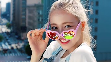 ITZY ICY MV but it’s just when Yuna gets a solo or focus screen time