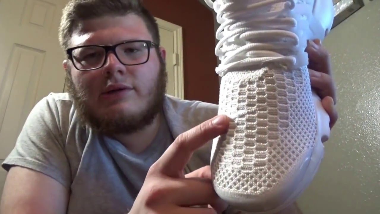 nike presto flyknit ultra triple white