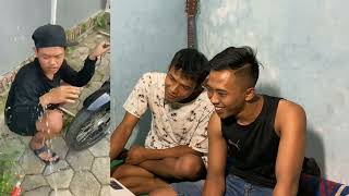 Mustofa ngelag, Reaction video lucu