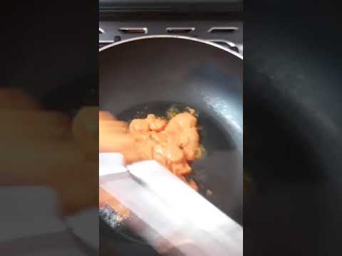 الذ ساندوش دجاج للفطور بنكهة هندية 