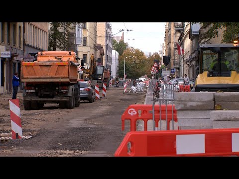 Video: Kāpēc viņu sauc par Haklberiju smu?