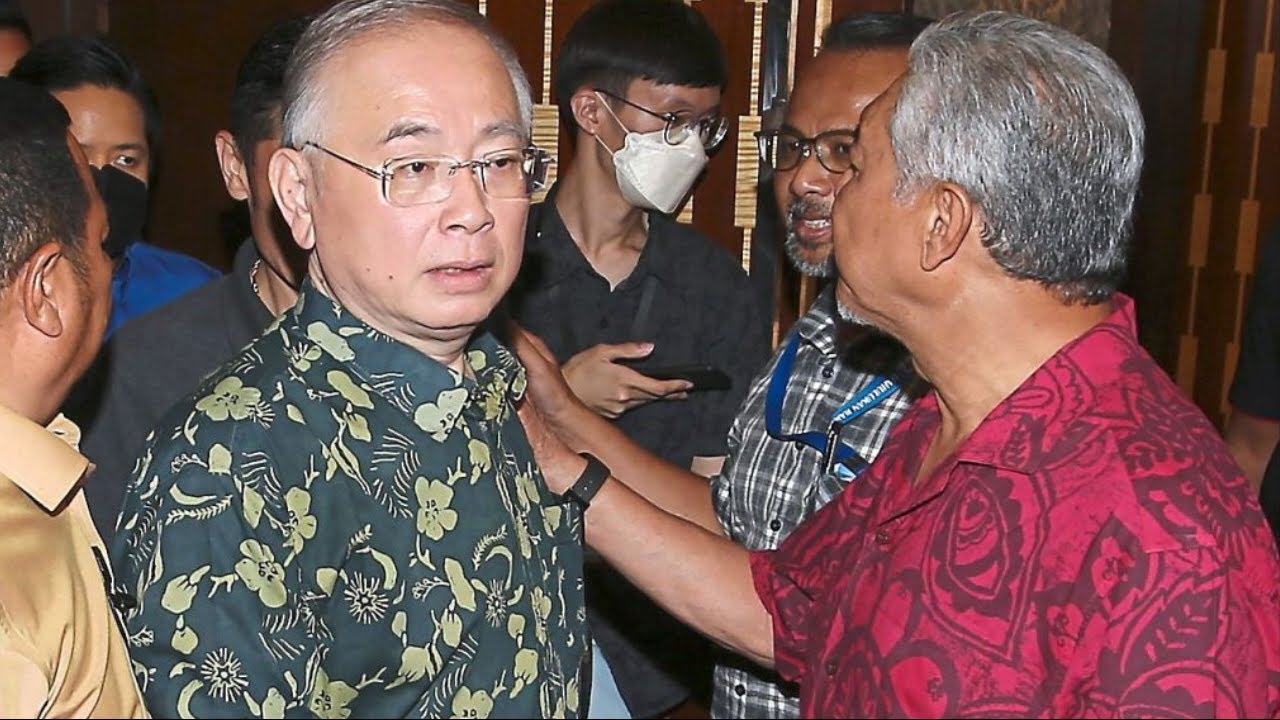 keputusan-panas-5-minit-tadi-wee-ka-siong-dipecat-letak-jawatan-oleh