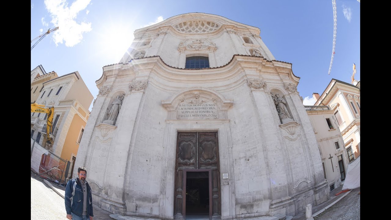 L'Aquila e il terremoto. Don Pinton: "i nostri morti ci ricordano che bisogna stare attenti"