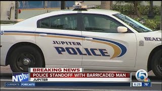 Homes evacuated after man barricades self inside Jupiter house