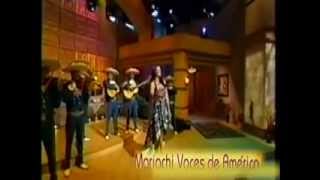 Video thumbnail of "Dos Coronas A Mi Madre / Sheila Durcal - Mariachi Voces de América"