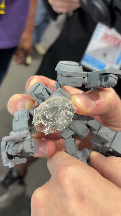 Studio series 86 Windcharger head articulation demo Face looks up and down! #transformers #wow #ss86