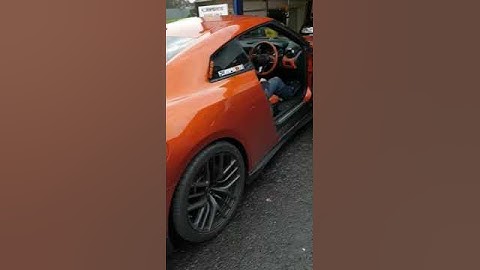 Syvecs S7 Ecu Flame mode on this 700 Bhp R35 GTR