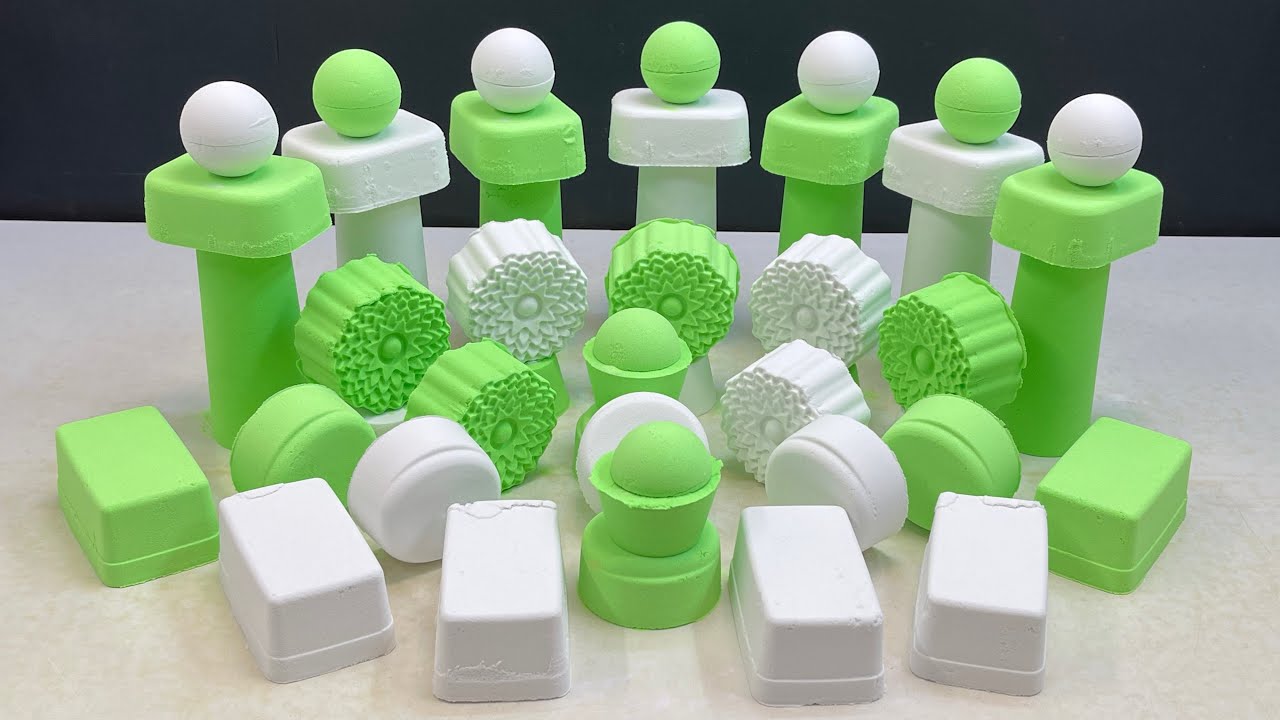 awesome asmr crushing mix neon green and white baking soda