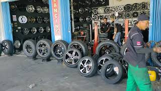 TOKO VELG MOBIL PALING SEKUT HANYA DI SM WHEELS SEMARANG