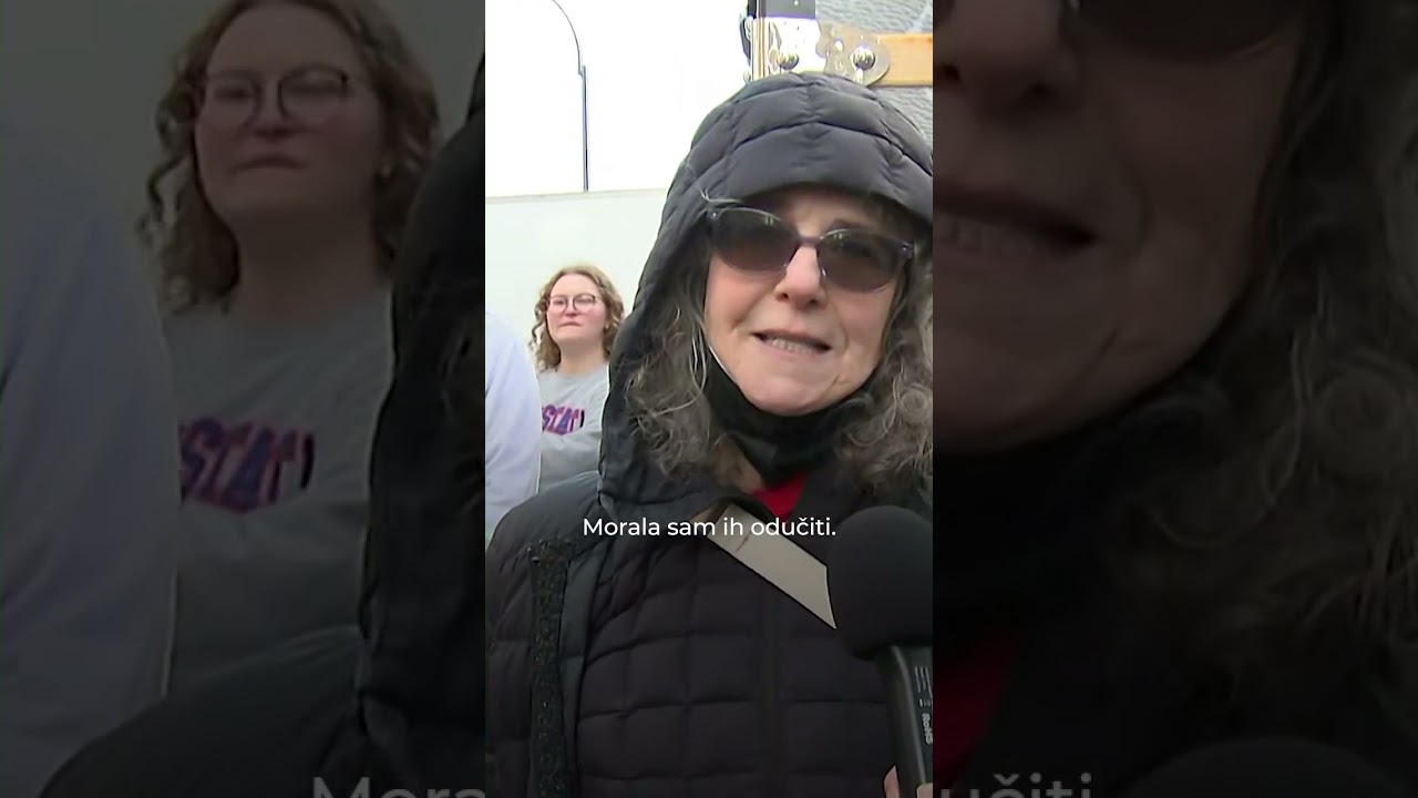 تظاهر نشطاء يهود أمام برج ترامب تضامناً مع محمود خليل