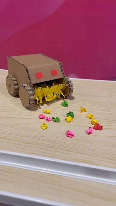 Robot pembersih sampah #kreasi #robot #kardus #diy #craft