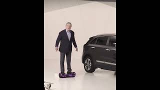 Robert De Niro tests out a hover board 😂👏🏼 #robertdeniro #reels #alpacino #martinscorsese