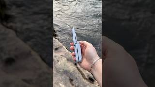 La Leatherman Wave+ en su hábitat natural 🏕️🗡️ #edc #bushcraft #leatherman