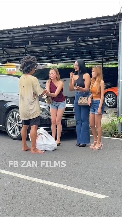 gembel terkesima dg kebaiman cew3k m4tre itu