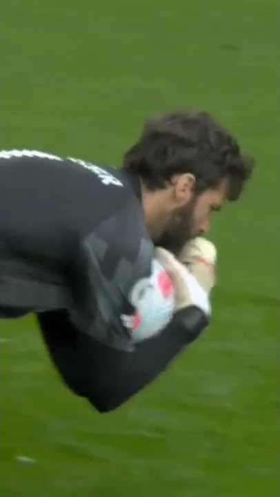 Alisson Mocking Pickford