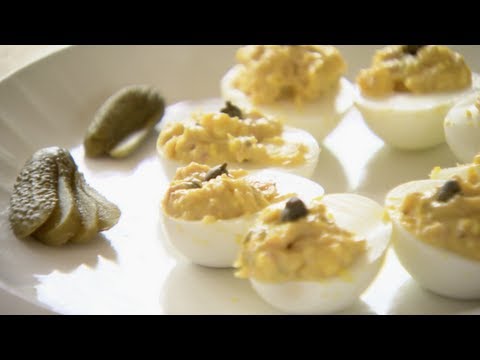 How to Make Devilled Eggs with Tuna - Antonio Carluccio