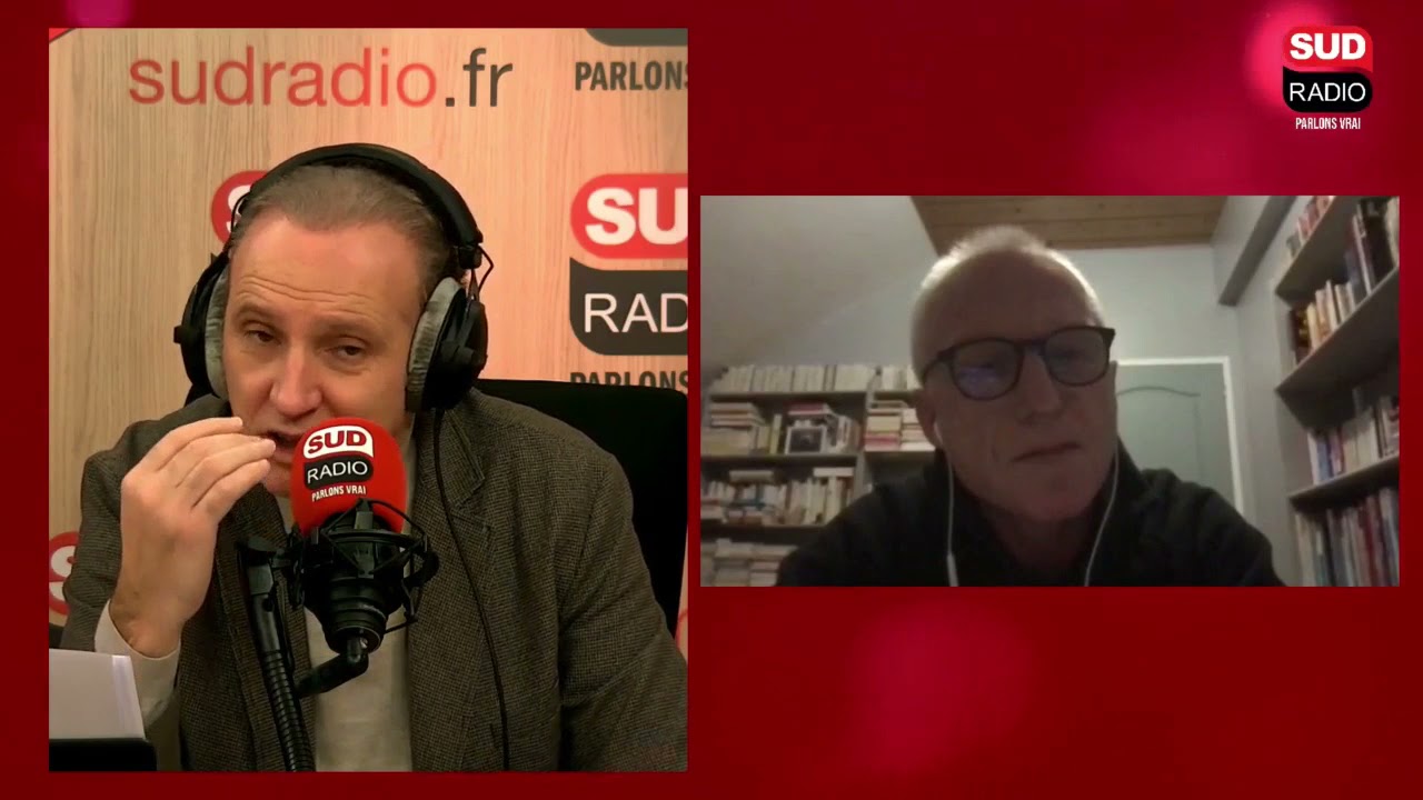 JC Peton, prof suspendu après avoir critiquée l'Éducation Nationale sur l'hommage à Samuel Paty