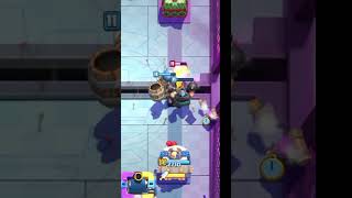 🍕 Will the Pizza Defense slice through the competition? 🍕#gaming #clashroyale #sohrts #evo #meme