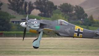 Slow motion video of the FLUG WERK Fw 190 landing, Omaka 2023