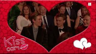 Isak & Even's beautiful kisscam-moment on Norwegian TV-awards