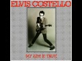 Capture de la vidéo Elvis Costello - Watching The Detectives