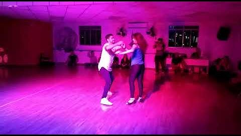 Diego Silva e Thieli Hanssen - improviso de Zouk