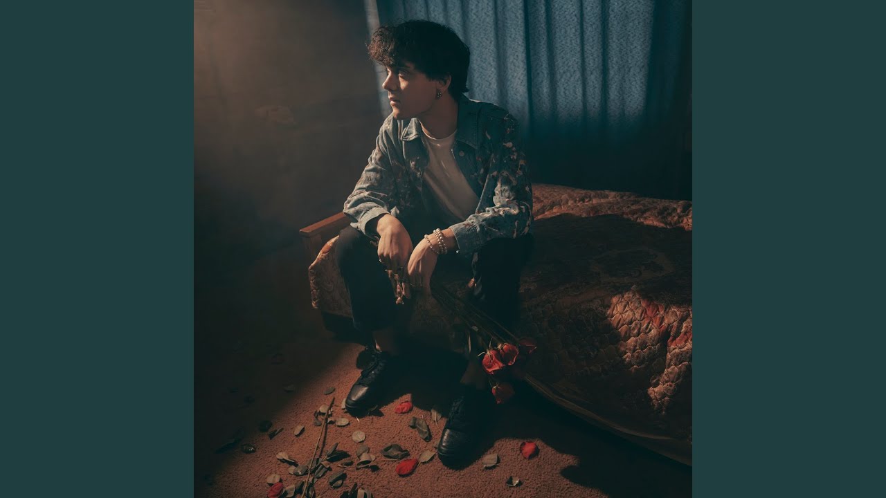 leave me in the dark - YouTube Music