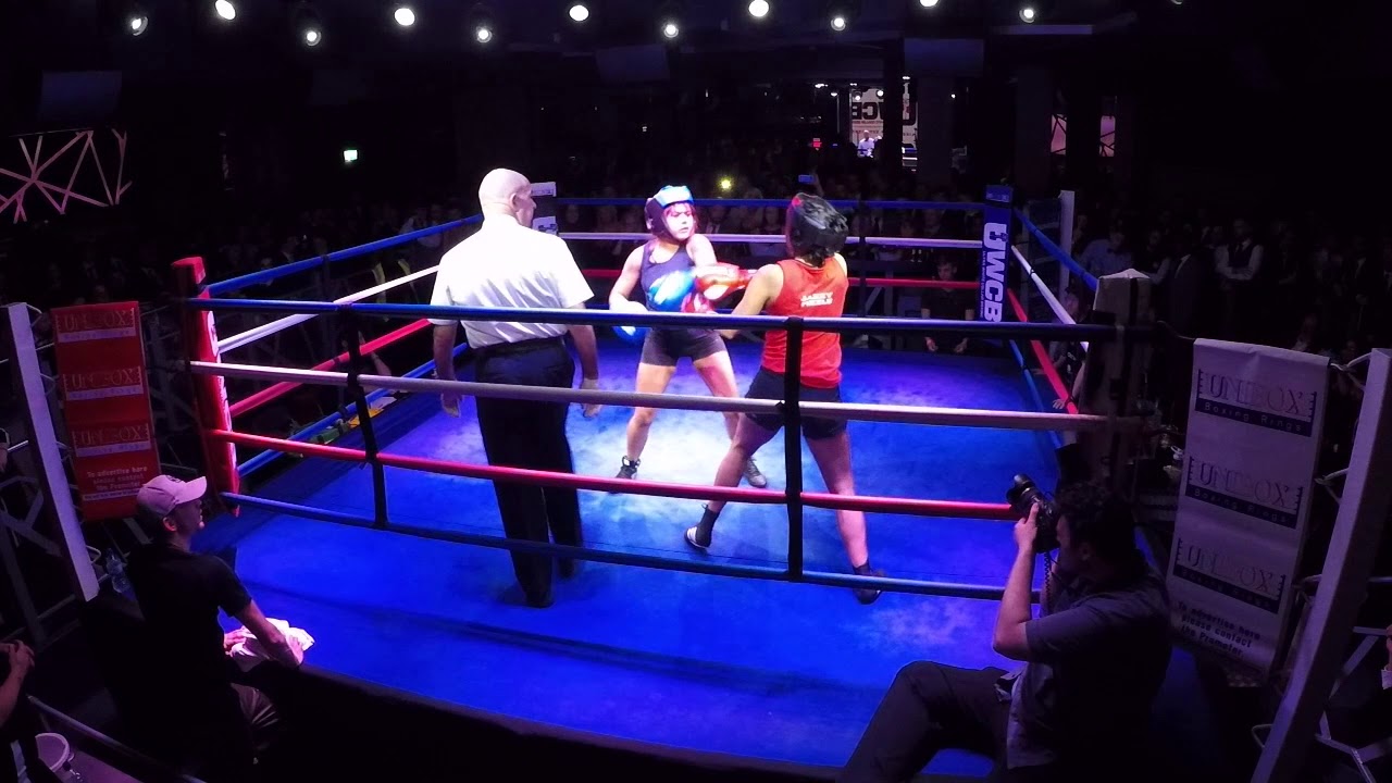Ultra White Collar Boxing | Chelmsford | Jazzy Fizzle VS Mama Hulk video phone beyonce mp3
