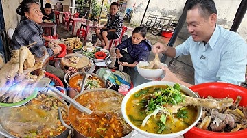 CỰC KỲ HẤP DẪN THIÊN ĐƯỜNG CHÁO BÒ GIÒ HEO, CHÁO GÀ VỊT ĐIỀU CÓ TẠI GÓC PHỐ HÙNG VƯƠNG HUẾ CHIỀU MƯA