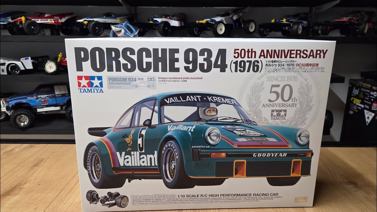 Unboxing tamiya 50th anniversary porsche - YouTube