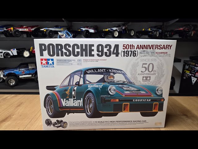 Unboxing tamiya 50th anniversary porsche - YouTube