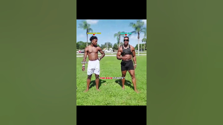 Ronaldo Fan Vs Messi Fan Battle☠️🥶 #shorts #ronaldo #messi #shortsvideo