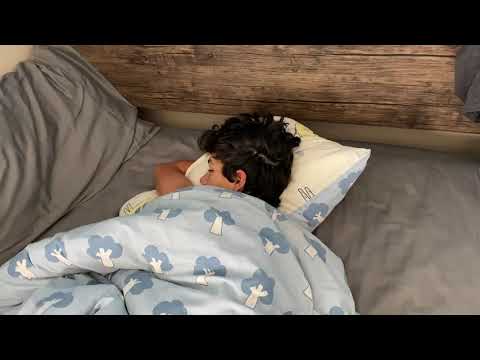 WAKING UP A TEENAGER WITH SILLY STRING | DO NOT ATTEMPT!
