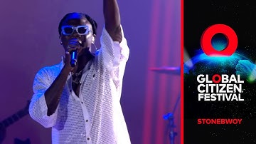 Stonebwoy Performs 