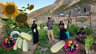Download Lagu 🍅🫑🌃Fresh Farm in the Mountains | Harvesting Peppers, Tomatoes and Zucchini and a Homemade Dinner🧅🌿 MP3 Download Lagu 🍅🫑🌃Fresh Farm in the Mountains | Harvesting Peppers, Tomatoes and Zucchini and a Homemade Dinner🧅🌿 MP3