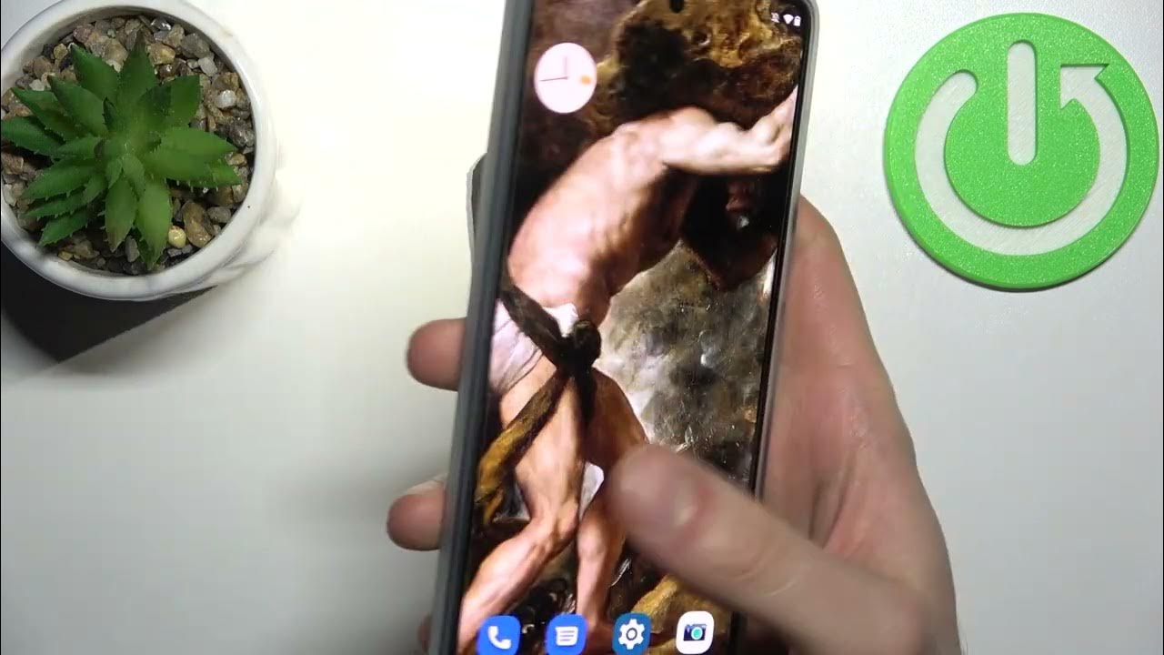 how-to-turn-off-flashlight-on-motorola-moto-g82-deactivate-torch
