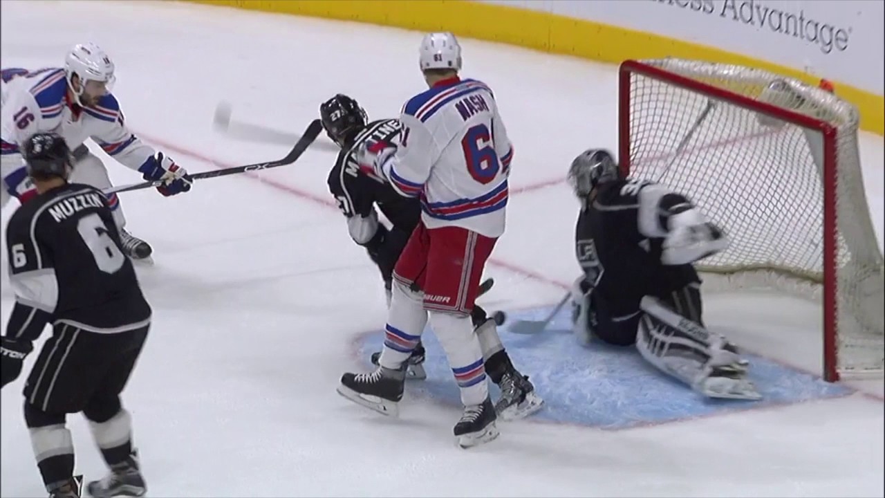 NHL: Hamden celebrates Stanley Cup win by Jonathan Quick (video)