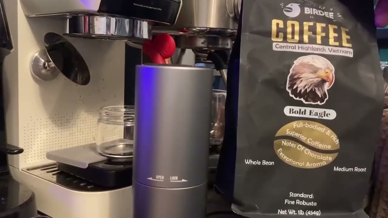 Real Coffee Geek Review Tragbare elektrische Kaffeemühle SPARKFE