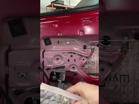 Шумоизоляция дверей Renault Logan Stepway. #shorts