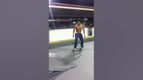 Pop Shuvit Late Flip...