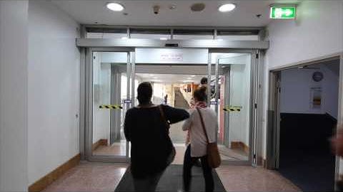 record TOS 20 Breakout Sliding Door System