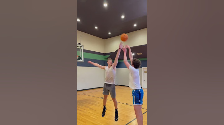 Beat the Offensive Player to the Spot! #basketball #youtubeshorts #defense #shorts