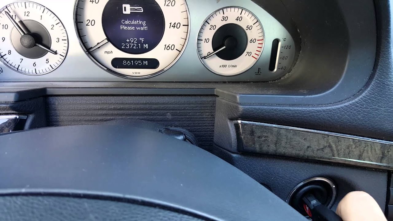Reprogramming E320 Key 2003 Mercedes E320 key programming after key soakd - YouTube