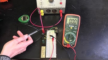 Tupaj: E&M Circuits Video, Capacitor Discharge Lab