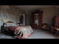 Unbelievable abandoned house frozen in time with everything left inside