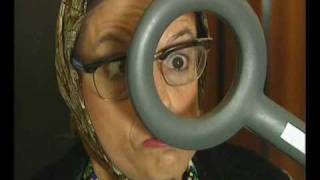 Lucienne Passe Au Détecteur