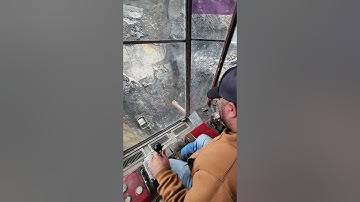 MEGA Dragline Digging Deep