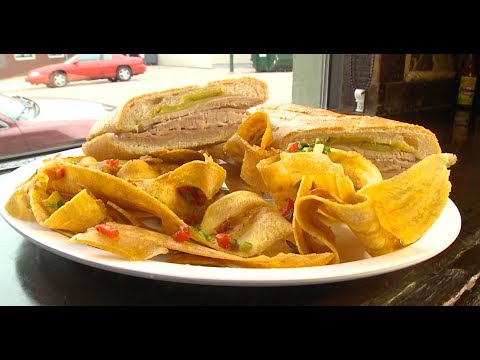 Chicago's Best Cuban Sandwich: 90 MilesTo Cuban Cafe